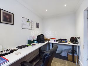 Office/study - click for photo gallery